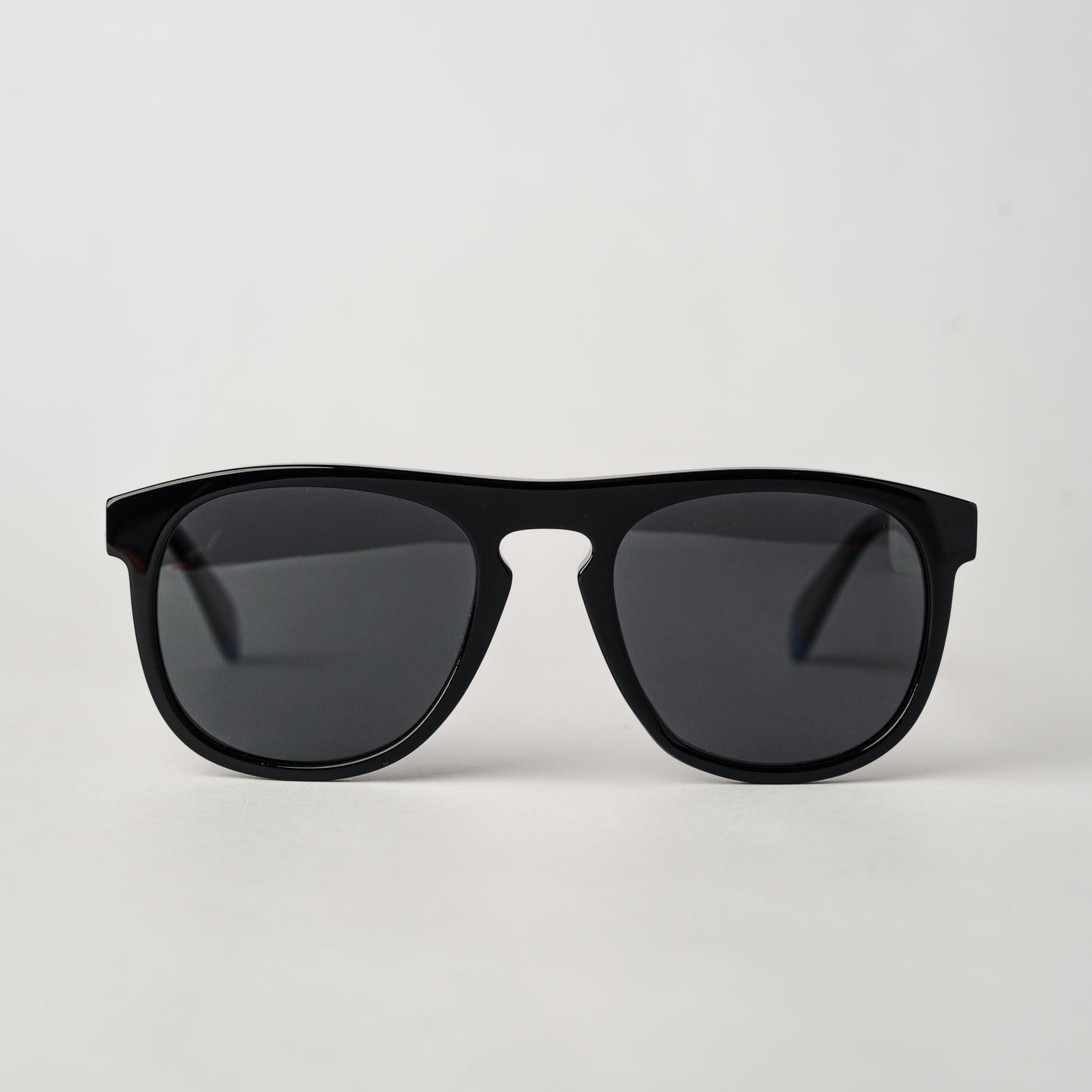 President - Black/Smoke