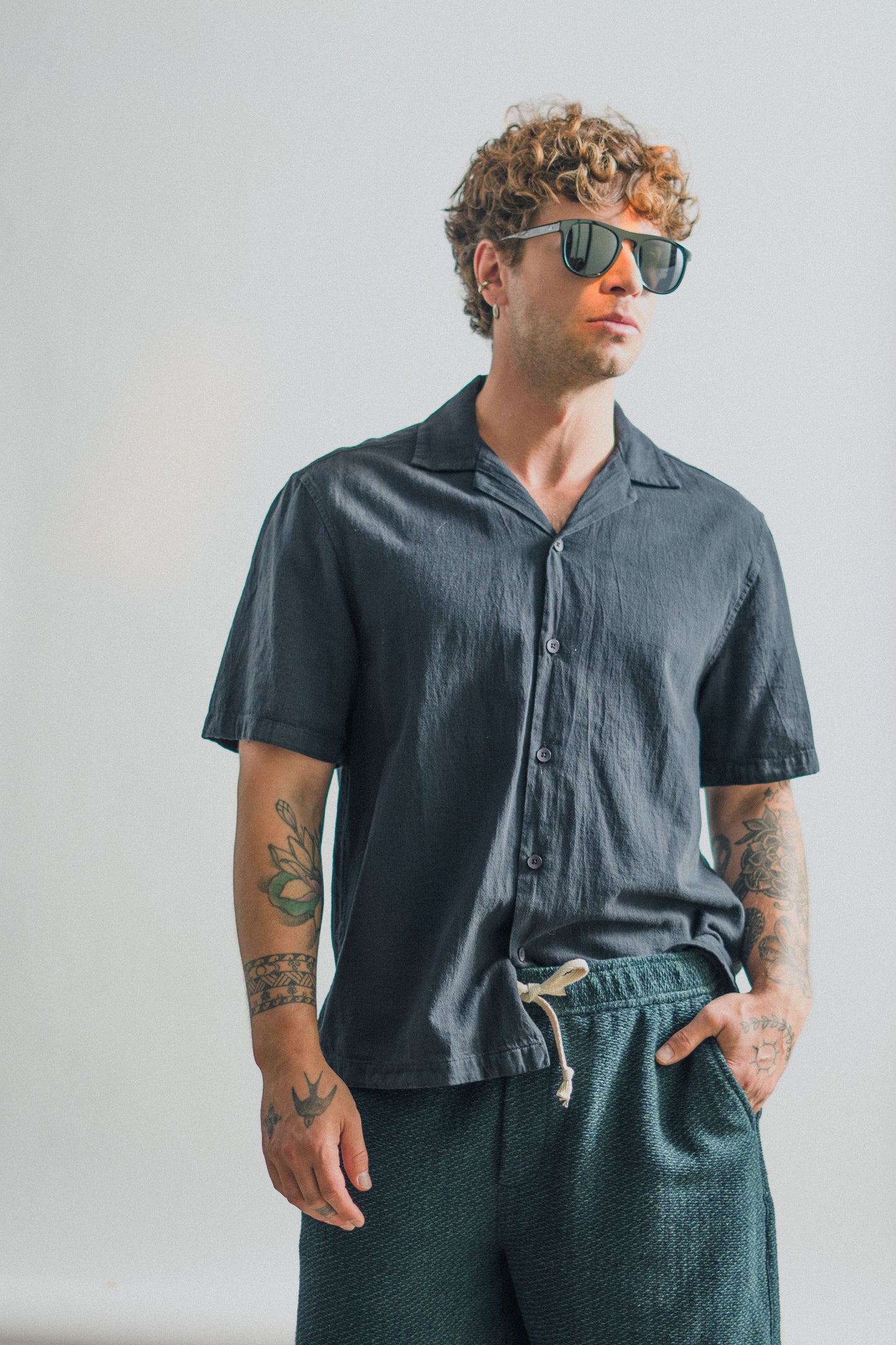 President - Black/Smoke